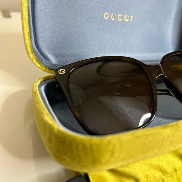 Gucci 57 mm Square Sunglasses in Black/Dark Havana - GG0022S 003 - Picture 4 of 8